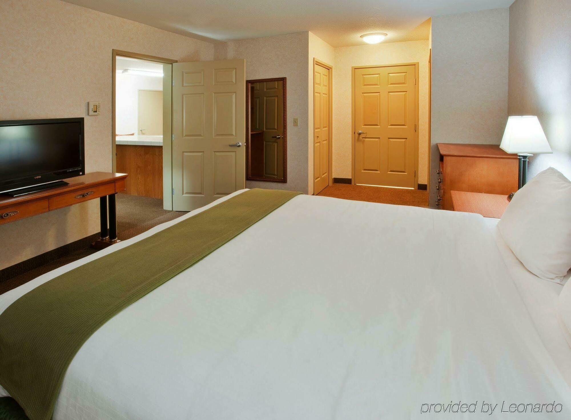 Hotel Express By Ihg
